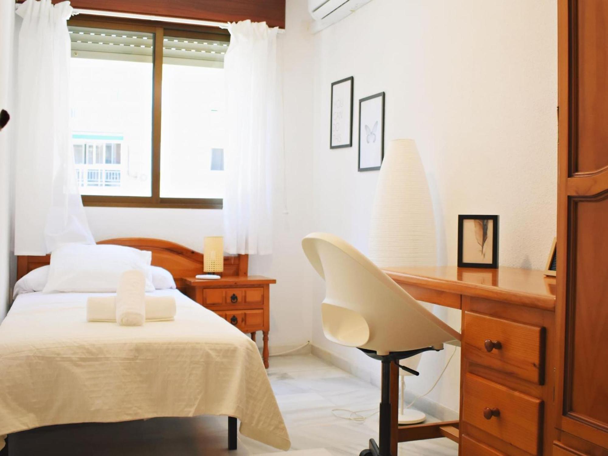 Amplio Y Luminoso Apartamento Cerca Del Centro Y La Playa Con Piscina Y Parking Privado Málaga Extérieur photo