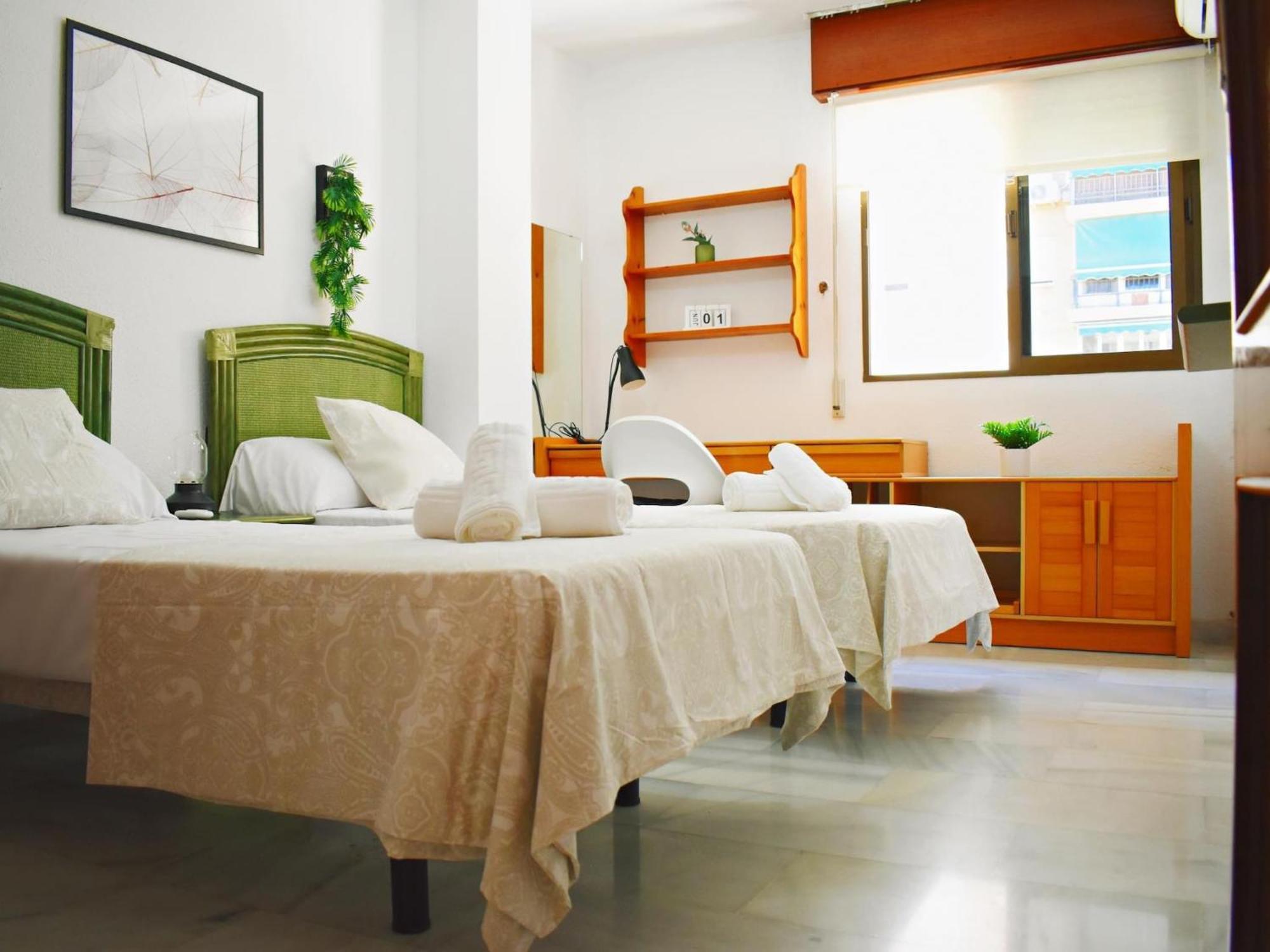 Amplio Y Luminoso Apartamento Cerca Del Centro Y La Playa Con Piscina Y Parking Privado Málaga Extérieur photo